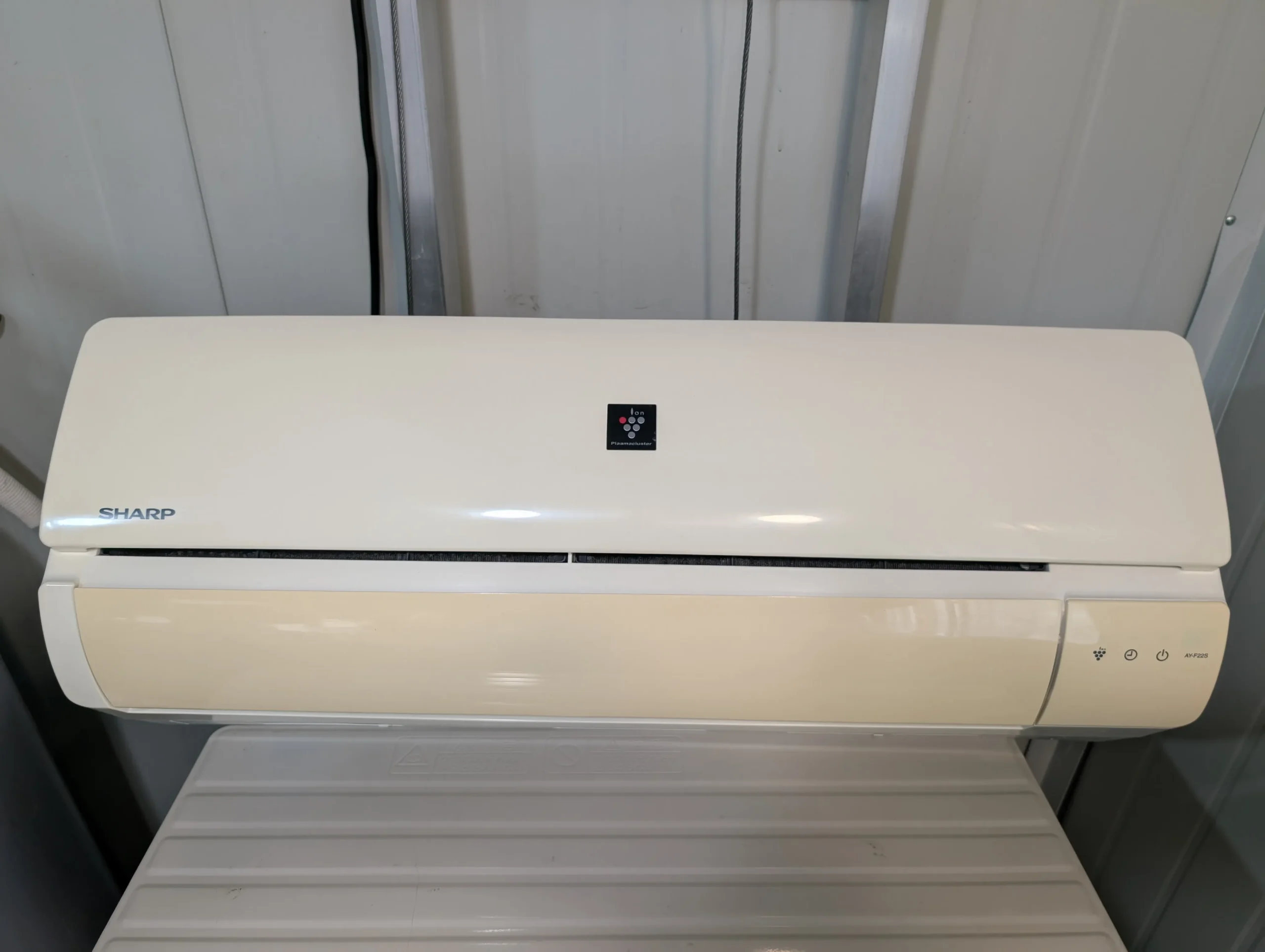【7.1054】SHARP 中古エアコン（AY-F22S） 画像2